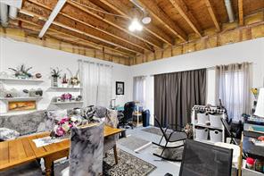 properties-photo-smale