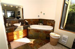 108-554 Marine Dr — listing photo 16 of 20