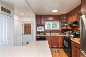 100 Baynes Dr — listing photo 31 of 51
