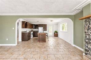 7031 West Saanich Rd — listing photo 21 of 39