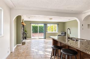 7031 West Saanich Rd — listing photo 27 of 39