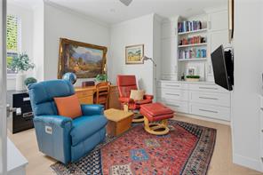 5-4771 Cordova Bay Rd — listing photo 21 of 41