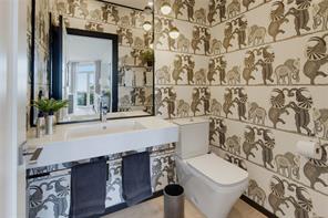 5-4771 Cordova Bay Rd — listing photo 22 of 41