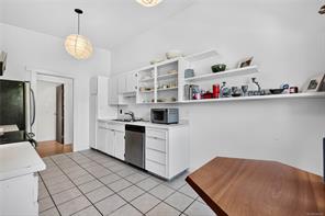 243 Maliview Dr — listing photo 16 of 45