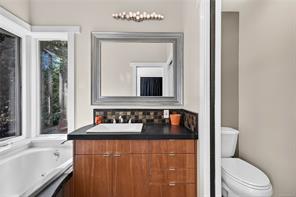 243 Maliview Dr — listing photo 20 of 45
