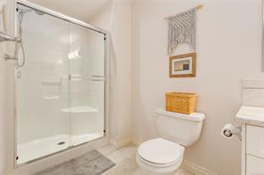 1520 Loat St — listing photo 29 of 43