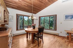 6101 Castlerock Rd — listing photo 14 of 74