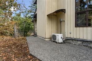 6101 Castlerock Rd — listing photo 45 of 74
