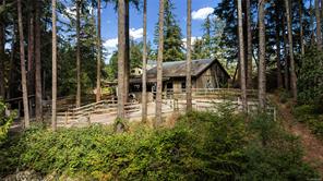 6101 Castlerock Rd — listing photo 56 of 74