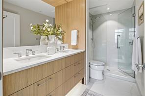 301-5229 Cordova Bay Rd — listing photo 25 of 33
