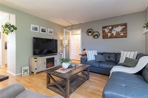11-7675 East Saanich Rd — listing photo 15 of 35