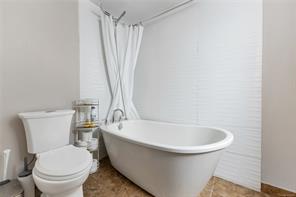 5248 Parker Ave — listing photo 52 of 70