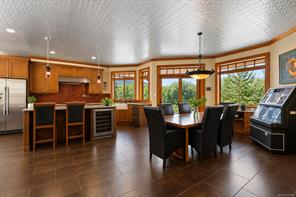 2311 Sylvester Rd — listing photo 18 of 80