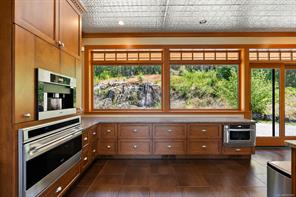 2311 Sylvester Rd — listing photo 20 of 80