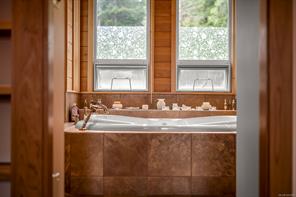 652 Fox Rd — listing photo 19 of 99