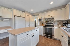 2170 Wren Pl — listing photo 50 of 59