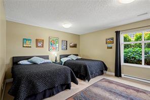 873 Country Club Dr — listing photo 34 of 40