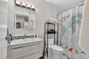 405-103 Gorge Rd — listing photo 17 of 49