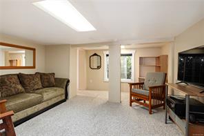 3870 Rowland Ave — listing photo 29 of 54