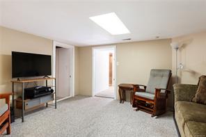 3870 Rowland Ave — listing photo 30 of 54