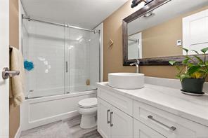 104-1024 Fairfield Rd — listing photo 14 of 19