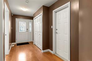 2717 Kendal Ave — listing photo 27 of 34