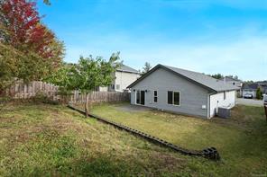 2717 Kendal Ave — listing photo 30 of 34