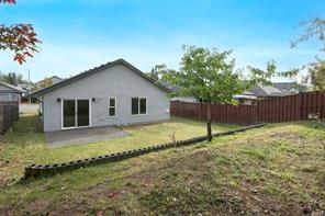 2717 Kendal Ave — listing photo 32 of 34
