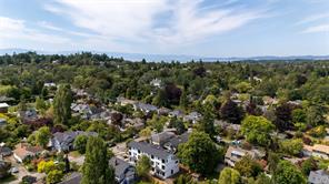 4-2118 Pentland Rd — listing photo 41 of 45