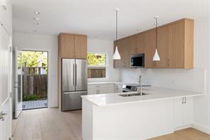 3-2118 Pentland Rd — listing photo 15 of 39