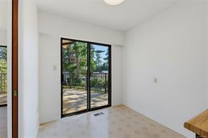 973 Landeen Pl — listing photo 18 of 55