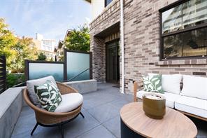 1048 Pentrelew Pl — listing photo 39 of 52