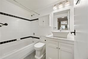 104-930 North Park St — listing photo 20 of 26