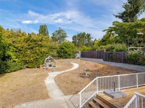 3896 Hobbs St — listing photo 24 of 32