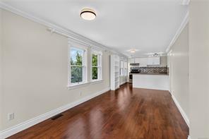 362 Ker Ave — listing photo 16 of 60