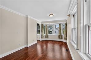 362 Ker Ave — listing photo 17 of 60