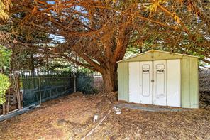 362 Ker Ave — listing photo 49 of 60