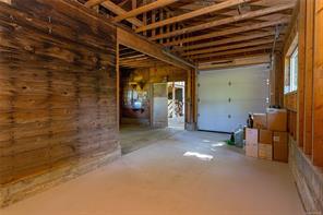 11196 North Watts Rd — listing photo 32 of 59