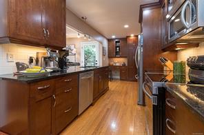 3960 Cumberland Rd — listing photo 20 of 49