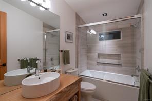 3875 Discovery Dr — listing photo 28 of 80