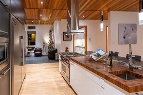 3875 Discovery Dr — listing photo 47 of 80