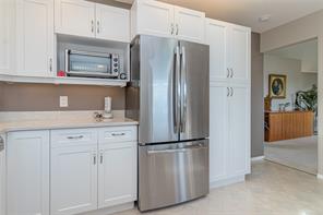 421 Walker Ave — listing photo 36 of 80