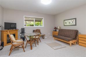 421 Walker Ave — listing photo 48 of 80