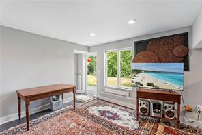 5025 Genoa Bay Rd — listing photo 31 of 42