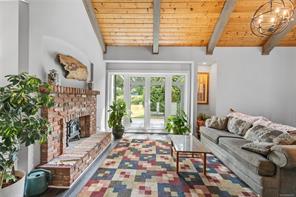5025 Genoa Bay Rd — listing photo 36 of 42