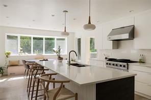 3055 Beach Dr — listing photo 17 of 77