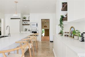 3055 Beach Dr — listing photo 23 of 77