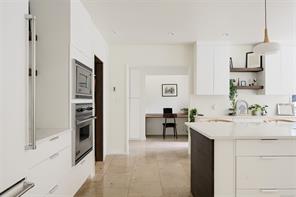 3055 Beach Dr — listing photo 28 of 77