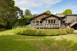 3055 Beach Dr — listing photo 68 of 77