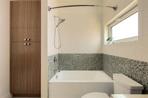 4-958 Wollaston St — listing photo 53 of 56